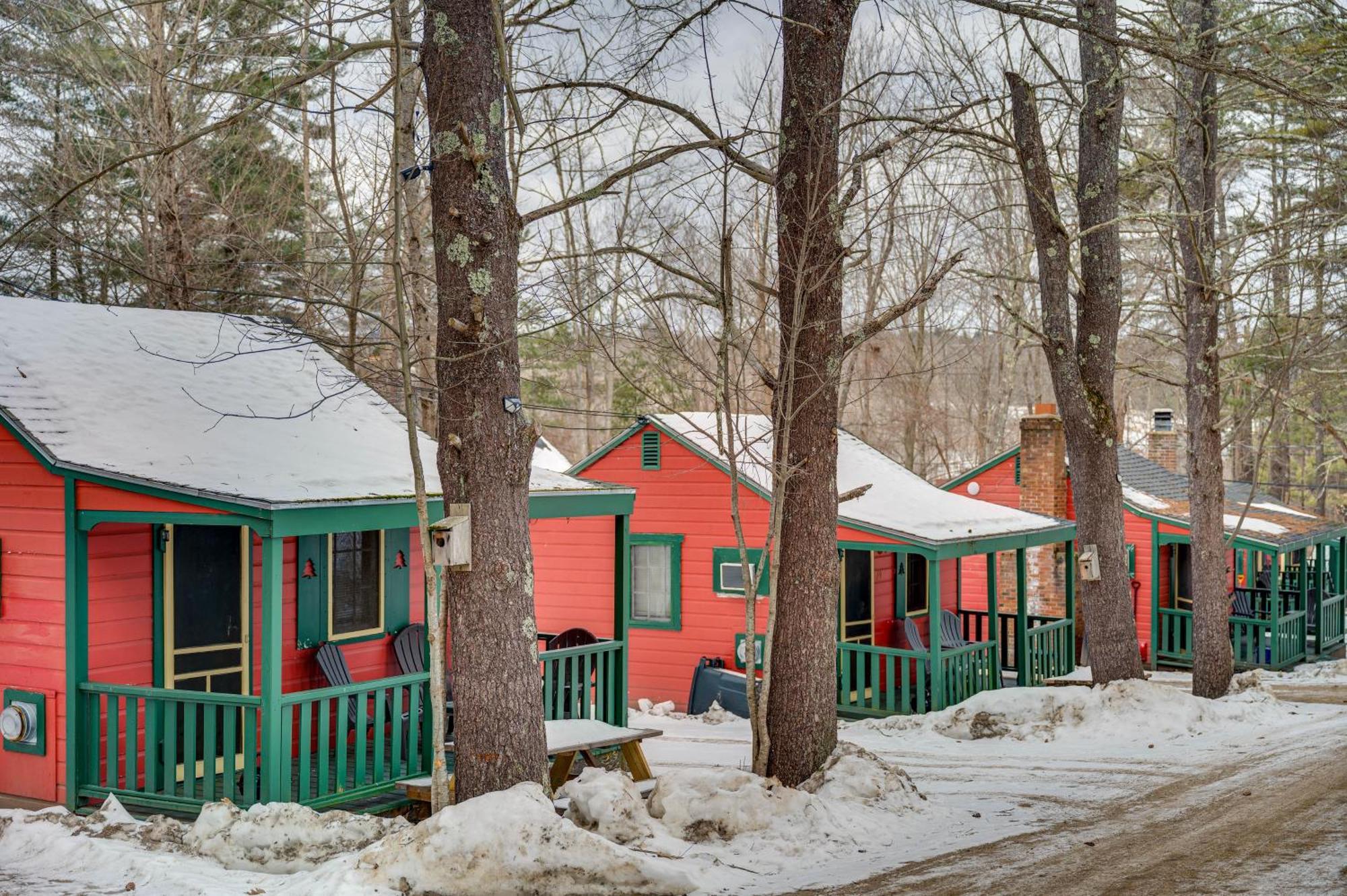 Cozy Laconia Studio With Pool Access - 2 Mi To Lake! Apartman Kültér fotó